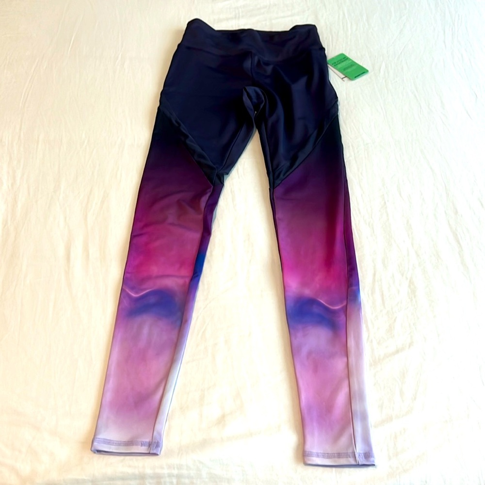 NWT/NBW Purple ombre workout pants